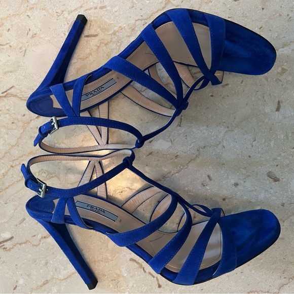 Prada Heels - Picture 8 of 11